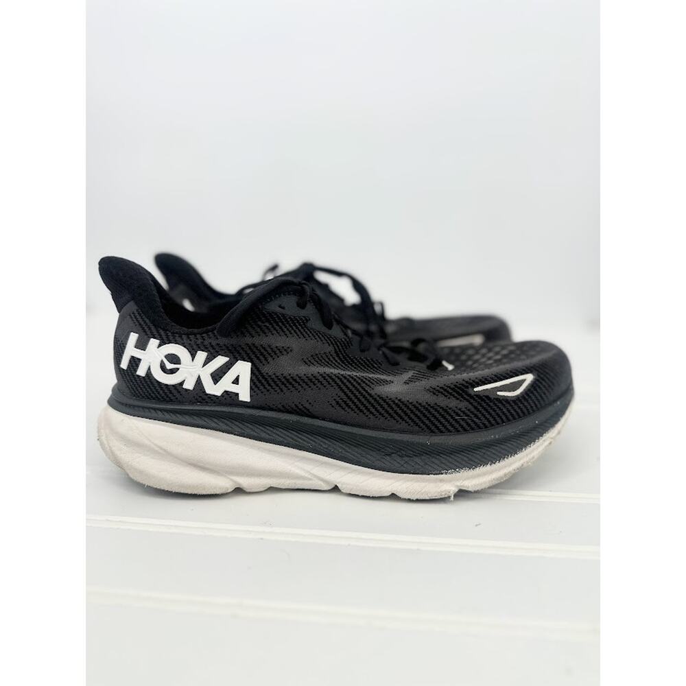 Hoka One One Clifton 9 Womens 11D 11 Wide Black Running Shoes Athletic Sneakers